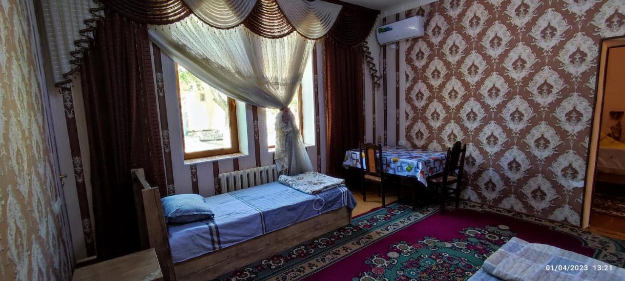 Готель Sezam Бухара Екстер'єр фото